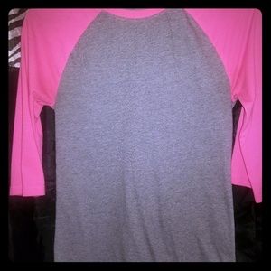 💚💚Cute quarter sleeve shirt